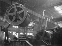 ПОСМОТРЕТЬ ФОТОГРАФИЮ | Сборка 75-тонного портального крана Сборка 75-тонного портального крана