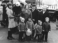 ПОСМОТРЕТЬ ФОТОГРАФИЮ | На ноябрьской демонстрации На ноябрьской демонстрации